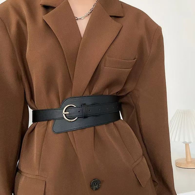 Retro-style PU Leather Belt
