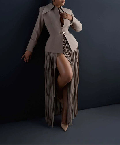 Autumn 2026 New Arrival: Two-Piece Set with Long Tasseled Skirt