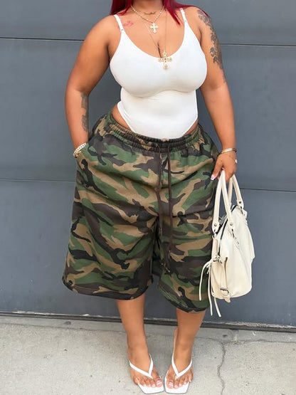 Women Elastic Waist Loose Fit Camo Casual Shorts