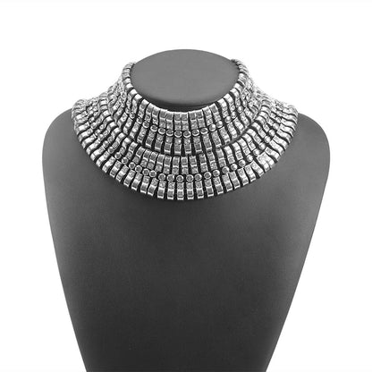 Luxurious Wide-band Necklace
