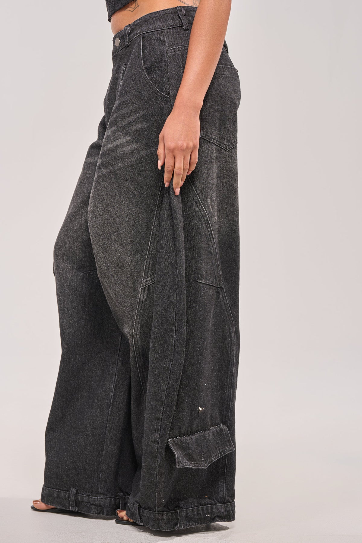 Retro Pleated Washed Curved Jeans