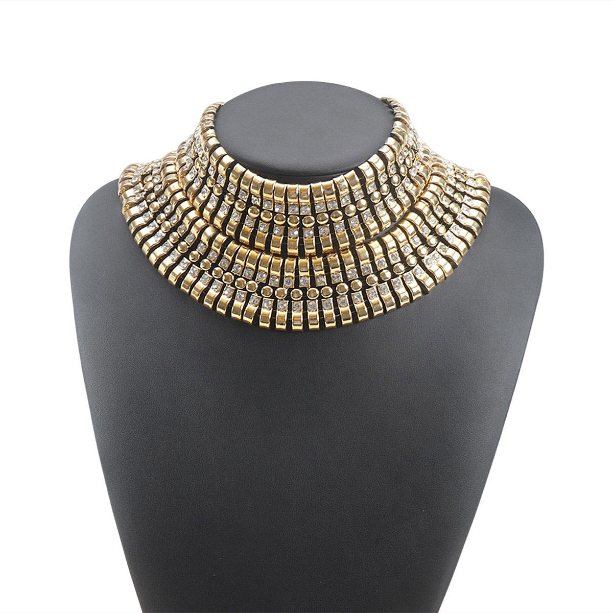 Luxurious Wide-band Necklace