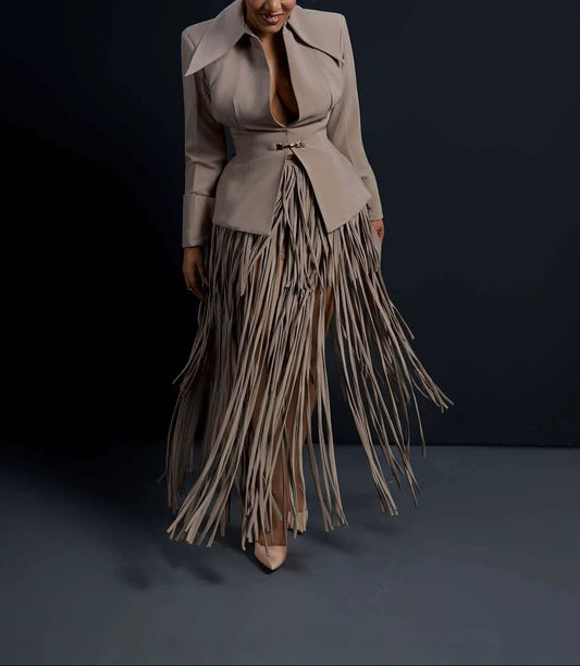 Autumn 2026 New Arrival: Two-Piece Set with Long Tasseled Skirt